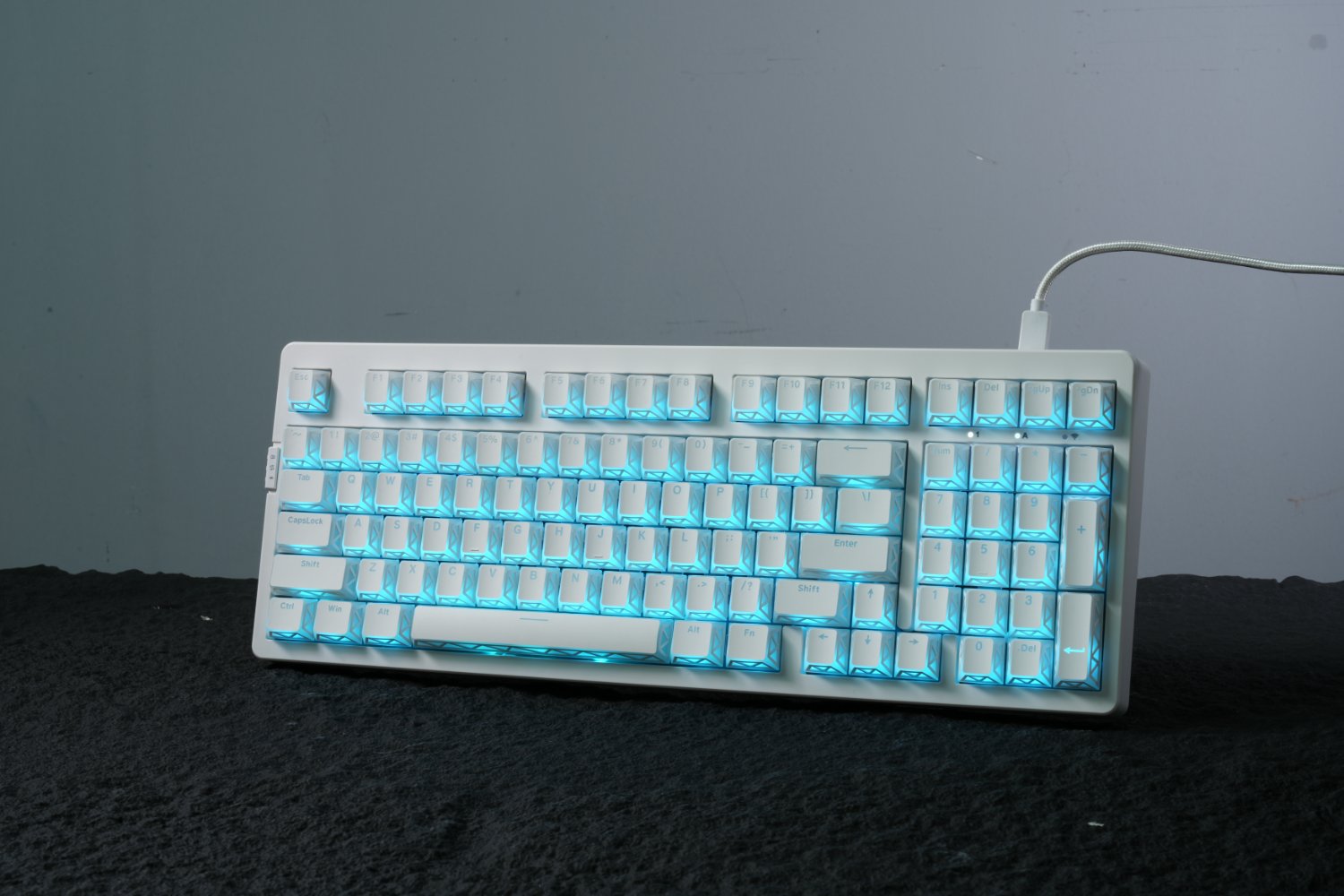 ZORNHER ZH980 Imperial Light Hot Swappable RGB