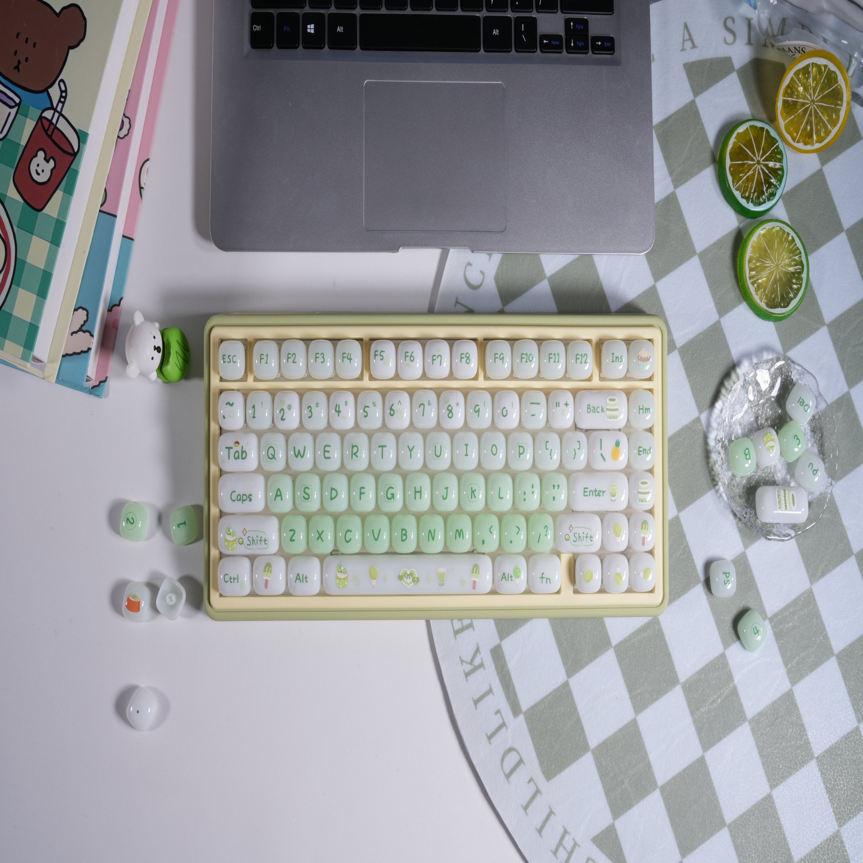 ZORNHER SHINE UR82 Cute 82-Key Mint Green Aesthetic Keyboard