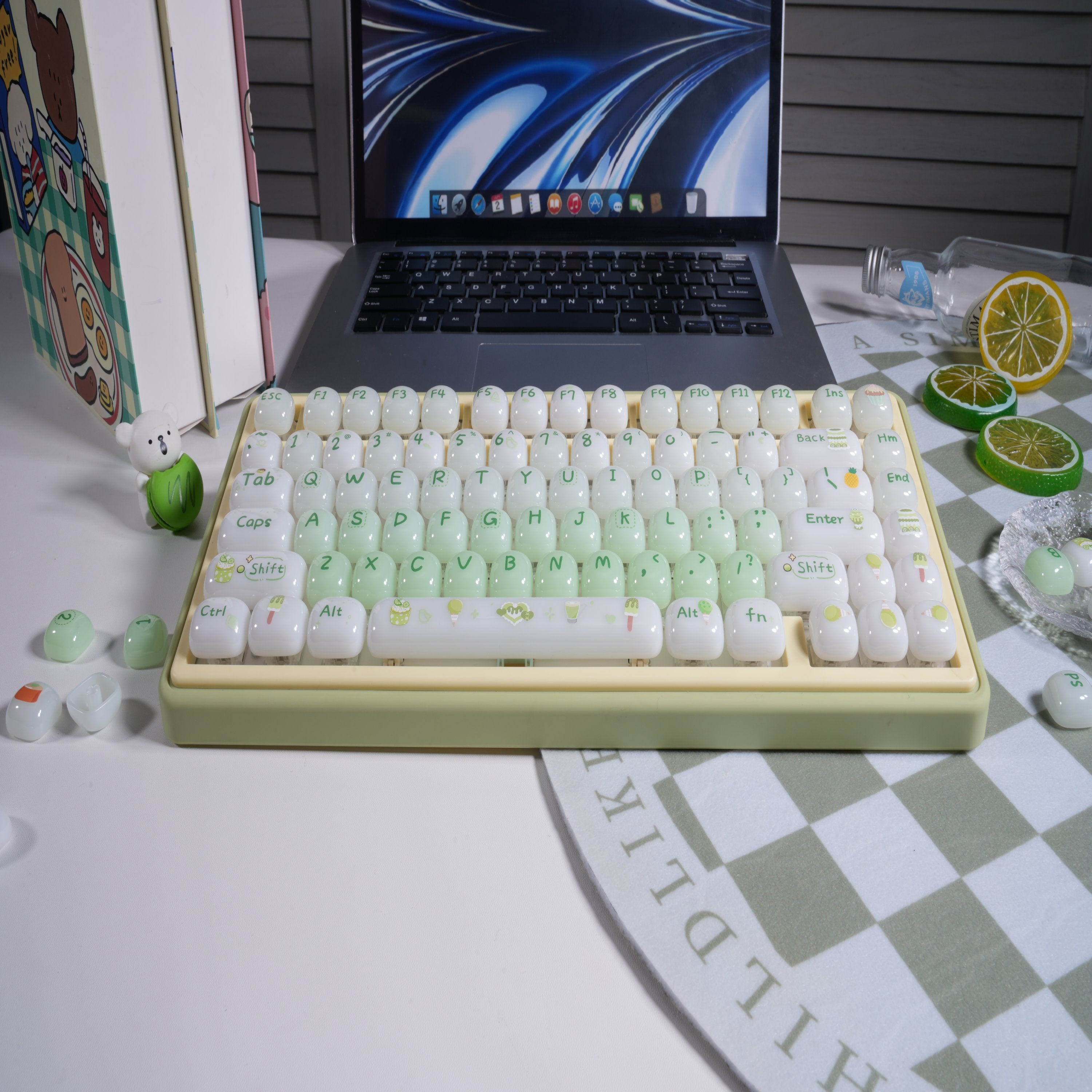 ZORNHER SHINE UR82 Cute 82-Key Mint Green Aesthetic Keyboard
